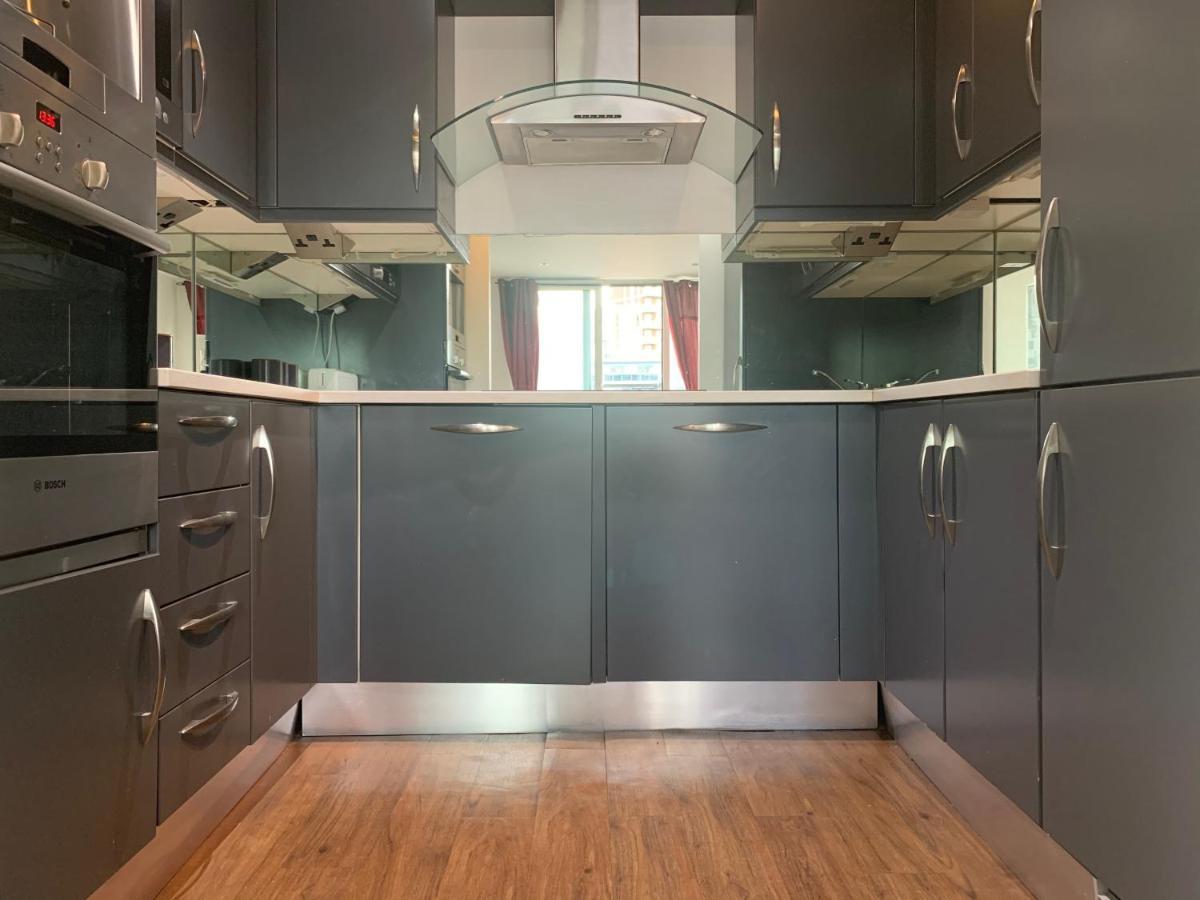 London Excel Stays - One Bed Apartment Екстер'єр фото
