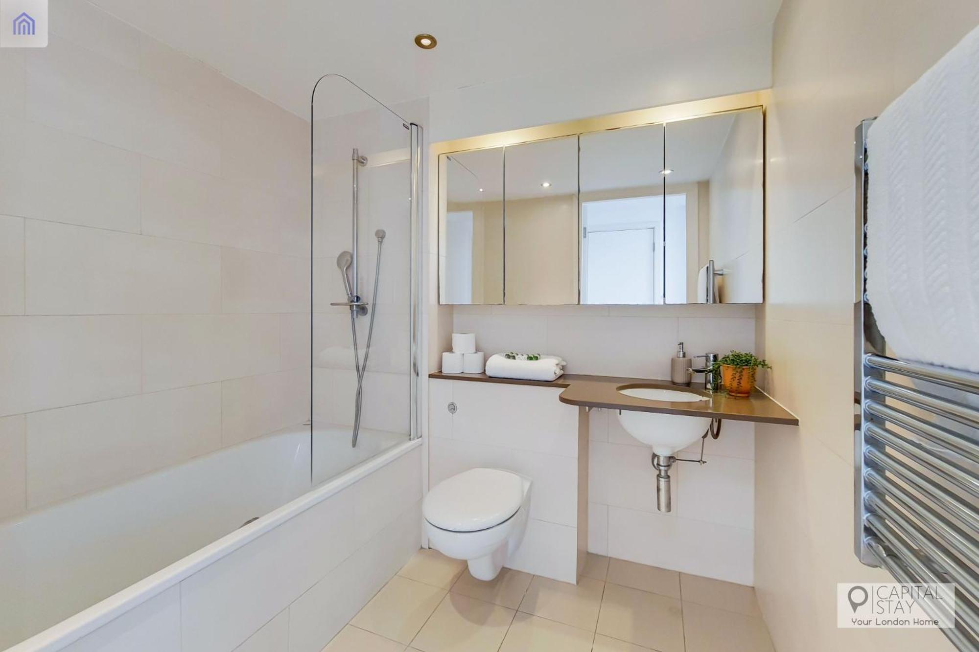 London Excel Stays - One Bed Apartment Екстер'єр фото