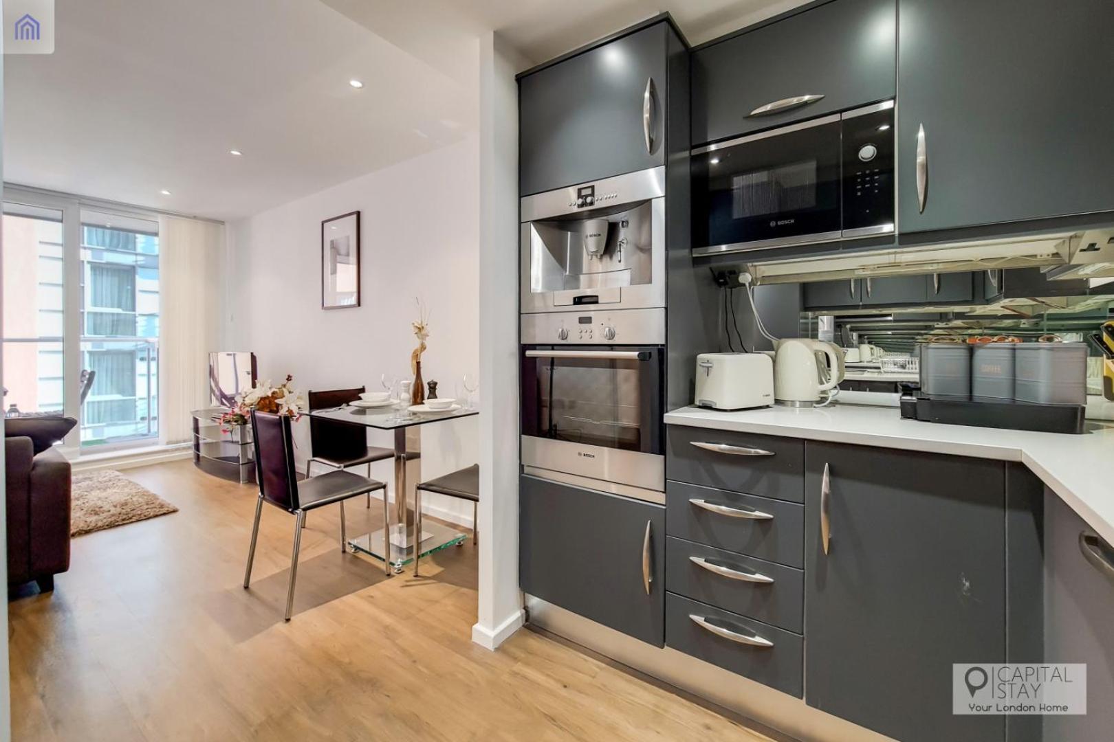 London Excel Stays - One Bed Apartment Екстер'єр фото