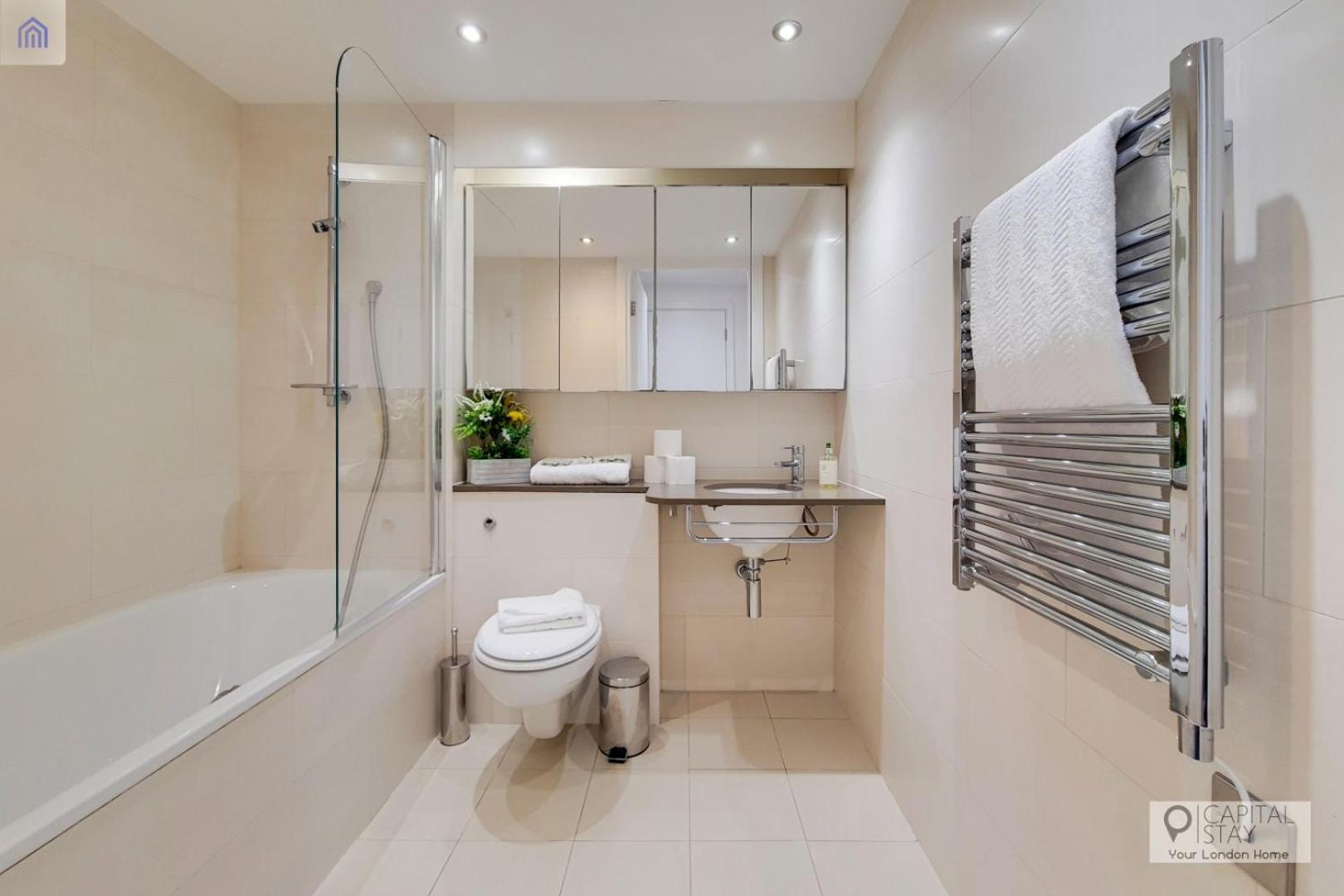London Excel Stays - One Bed Apartment Екстер'єр фото