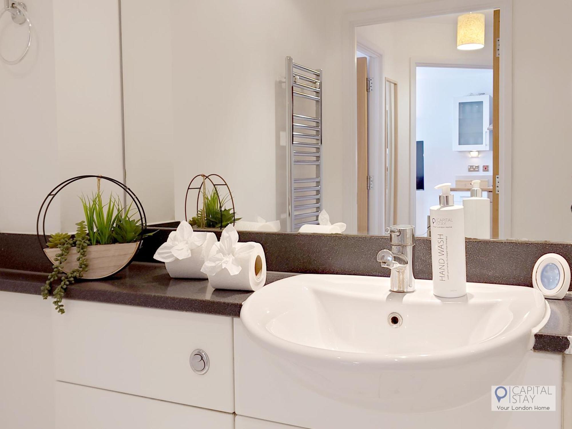 London Excel Stays - One Bed Apartment Екстер'єр фото